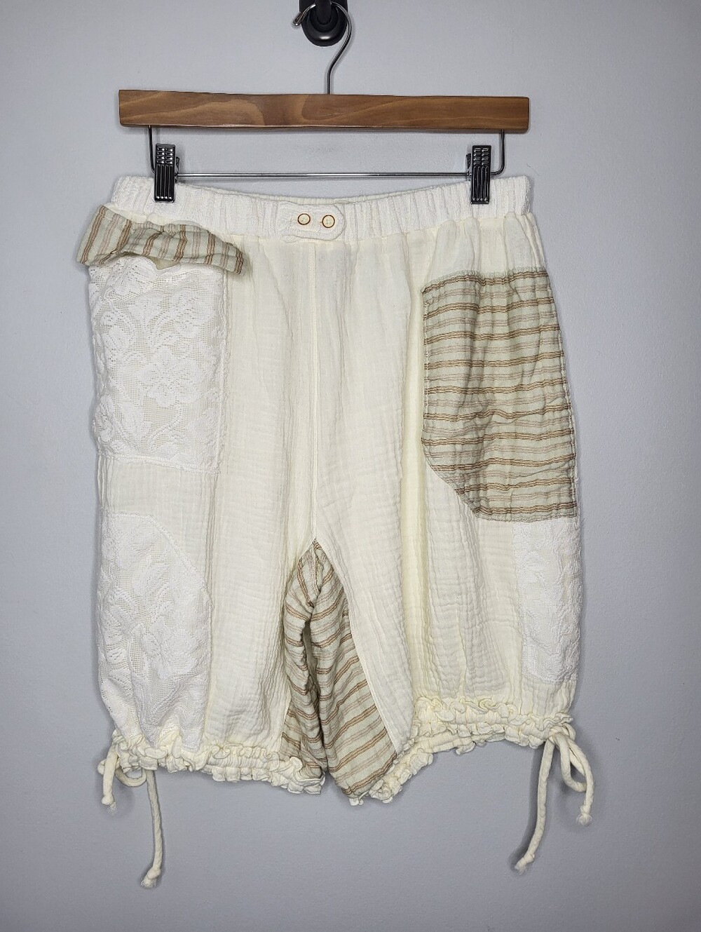 Free People Garden Flirt Shorts Size M Boho Cottagecore Bloomers - Picture 2 of 16
